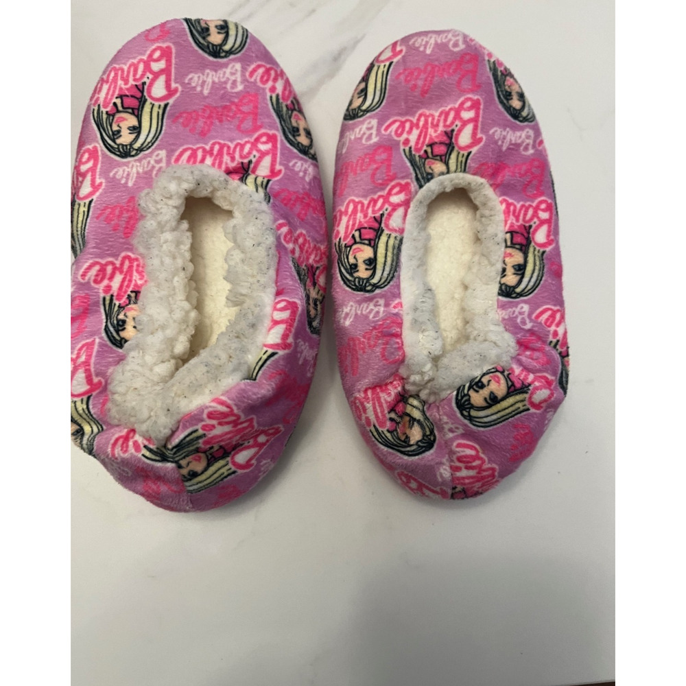 BARBIE MATTEL Fuzzy Babba Slippers Shoe Sz. 5-7, stretchable w/gripps-Pre-owned